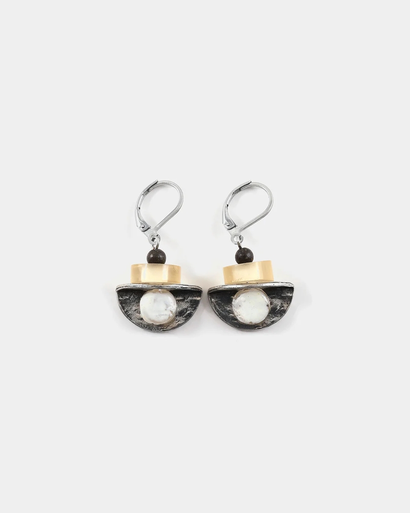 Boucles d'oreilles pendantes acier inoxydable, étain, verre coloré, résine - MIRZAM-BRISE - Anne-marie Chagnon