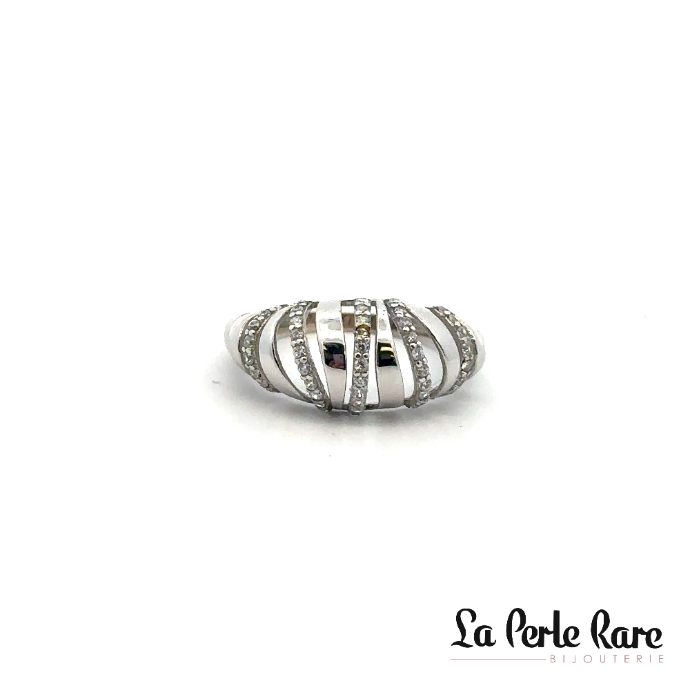 Bague or blanc 10 carats, zircons incolores - 154-B - Exclusivités