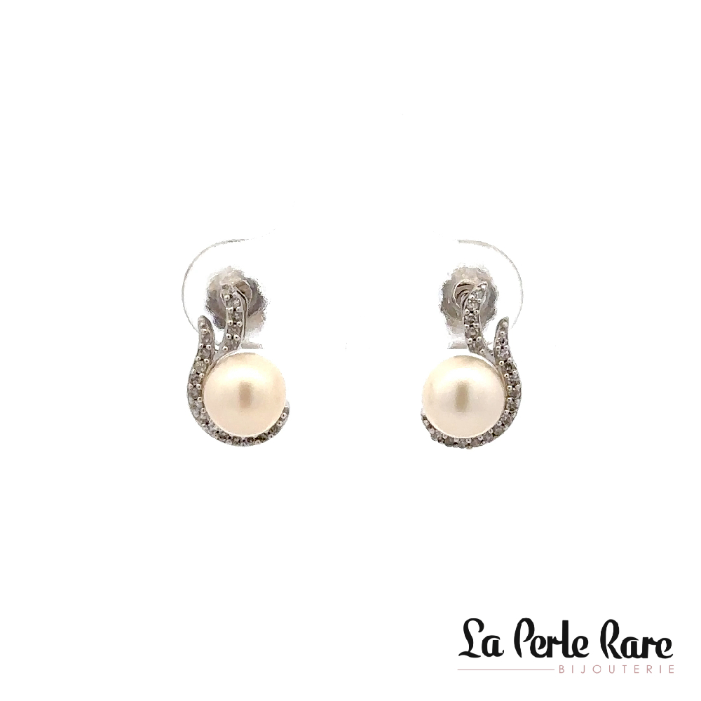 Boucles d'oreilles fixes or blanc 10 carats, perles, 8 points de diamants total - LPR-2543 - Exclusivités