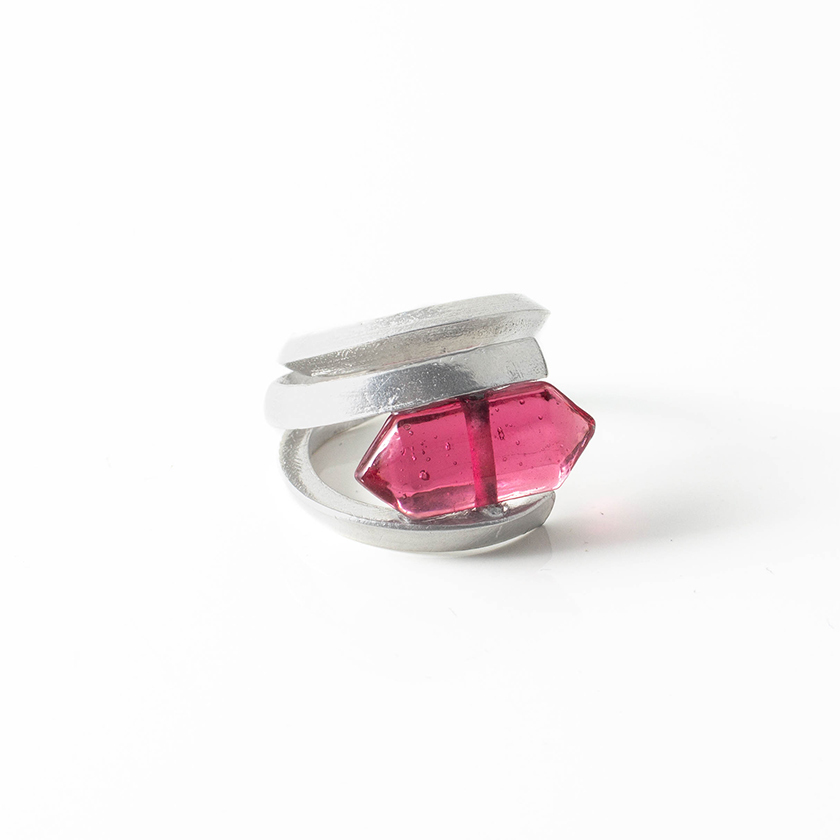 Bague ajustable, étain, verre - TEMAE-BAISE - Anne-marie Chagnon