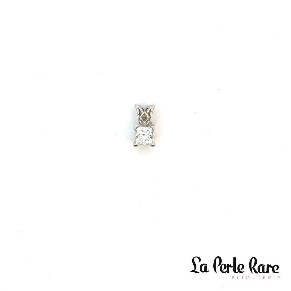 Pendentif or blanc 30 pts dia tot cert