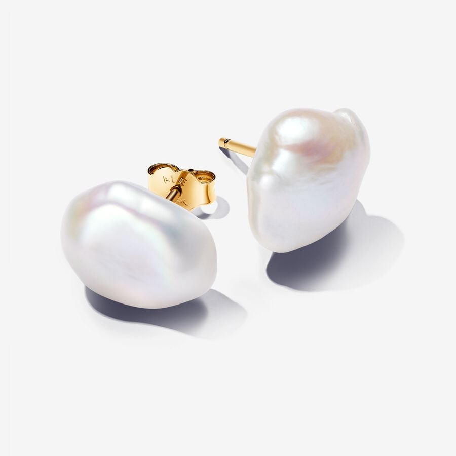 Stud earrings with unique metals plated with 14-karat gold, freshwater pearls - 263309C01 - Pandora