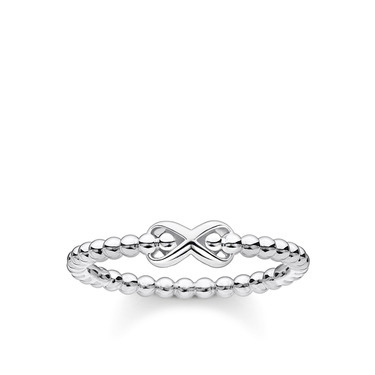 Silver infinity ring with zirconium