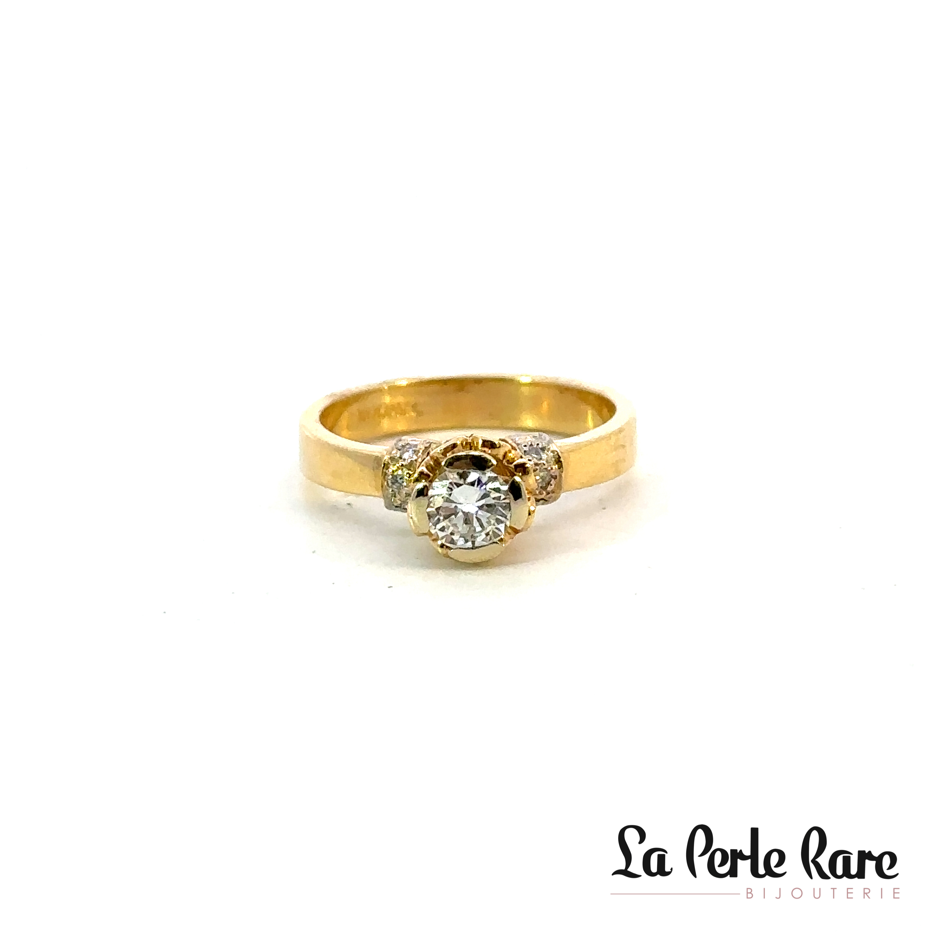 Yellow gold ring with a total of 46 diamond points - BAG-LPR-15 - Exclusivity