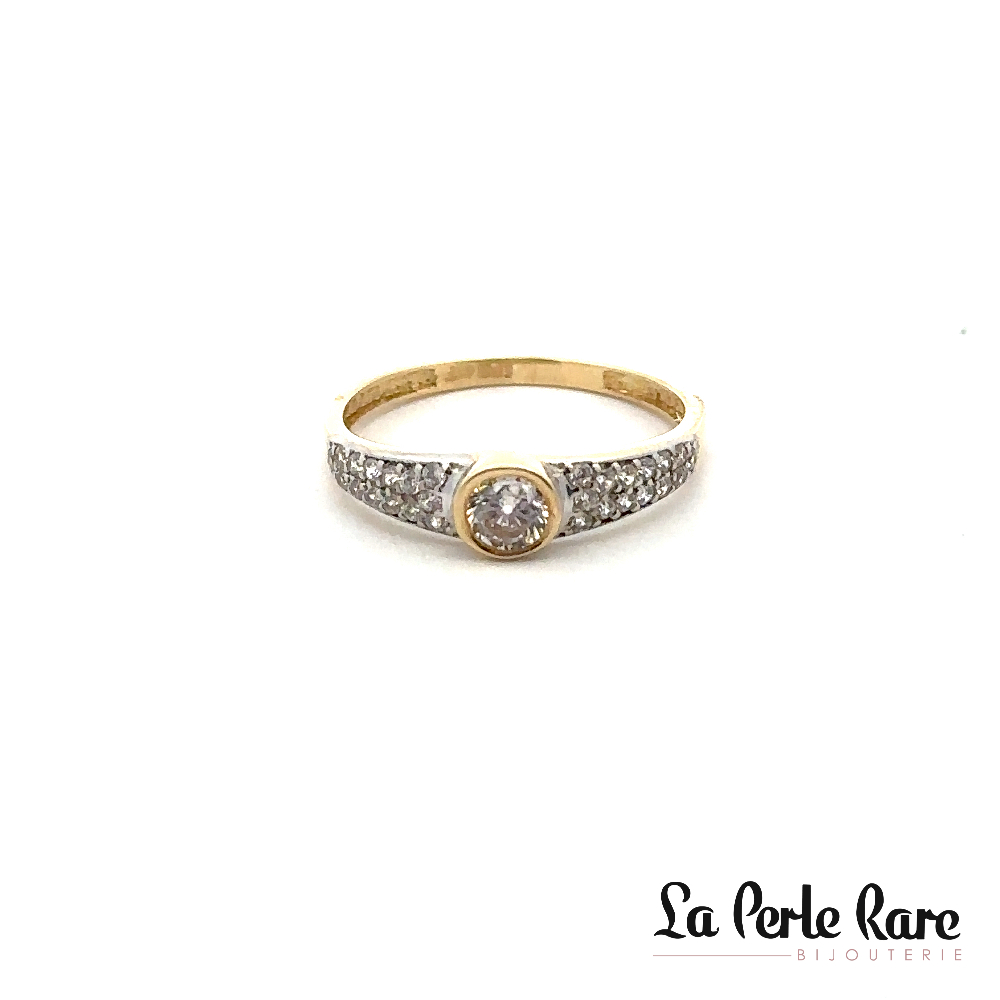 10K Yellow Gold Ring, Clear Zircons - M02-362-J-BG - Exclusivity