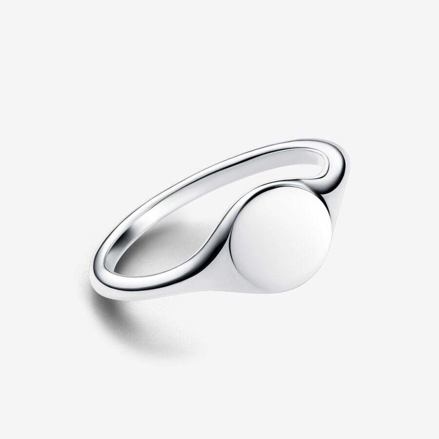 Engraved signet ring, silver