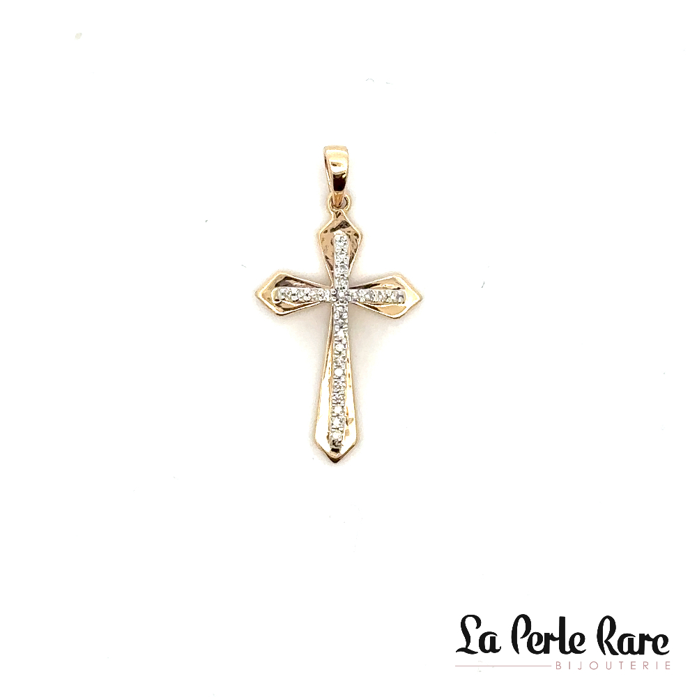 Pendentif croix, or jaune 14 carats, 10 points de diamants total - SKP38185-10 - Sk Diamonds