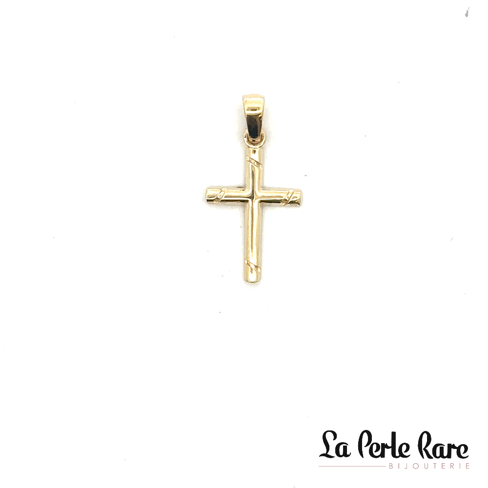 Pendentif croix, or jaune 10 carats