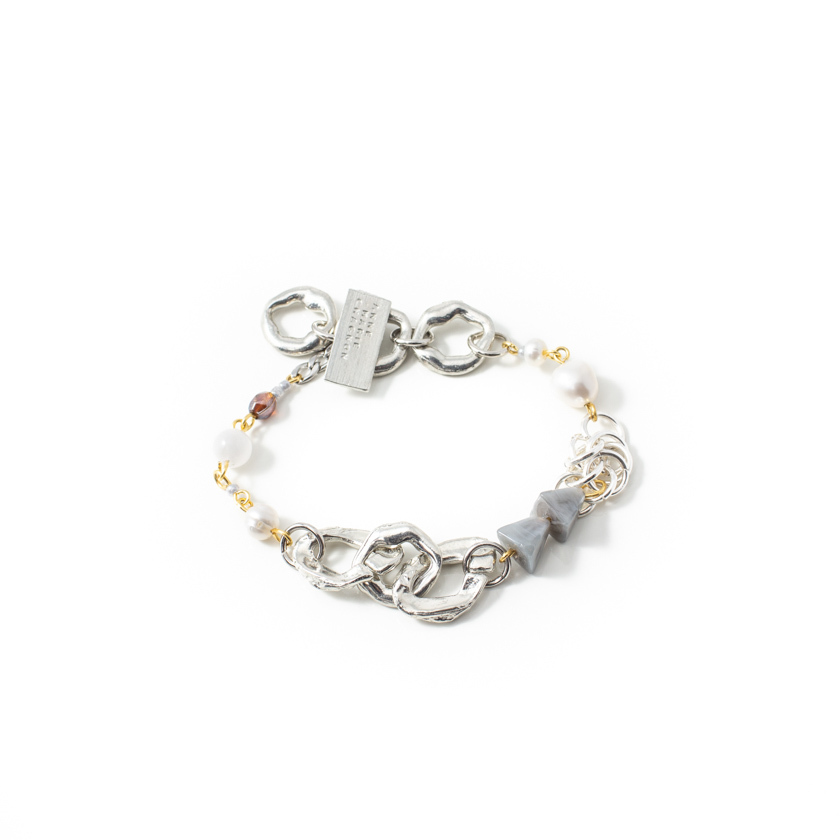 Two-tone tin bracelet (white/yellow) with glass and pearls - IMMEY-FUMEE - Anne-marie Chagnon