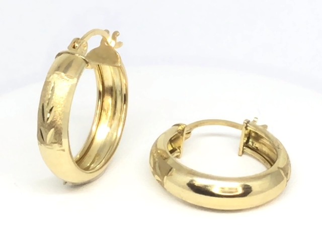 Yellow gold hoop earrings with patterns - 2308 - Exclusivity