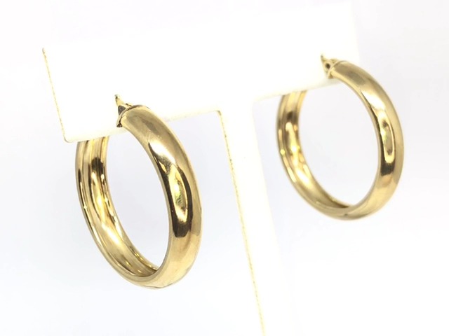 Medium size plain yellow gold hoop earrings - 2311 - Exclusivity