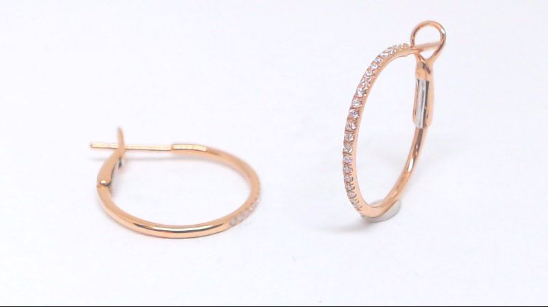 Pink gold hoop earrings with 16 diamond points