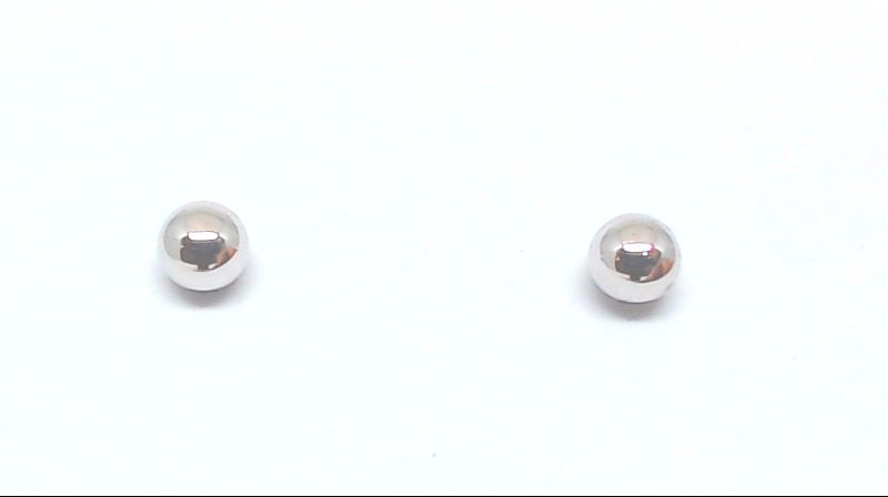 3 mm white gold fixed bead earrings