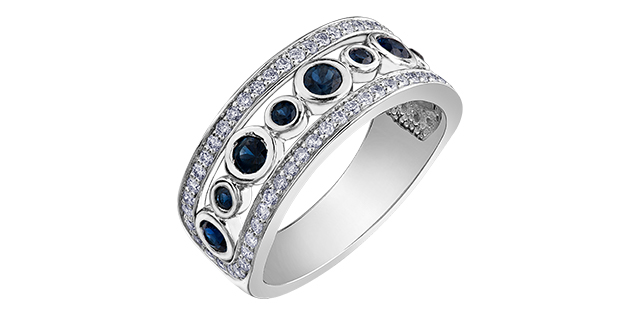 White gold, sapphire ring with 43 dia pts