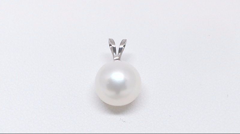 Pendentif or blanc, perle de culture 8-8.5 mm