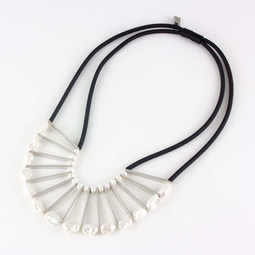 Pearls, pvc and tin necklace - TORI - Anne-marie Chagnon